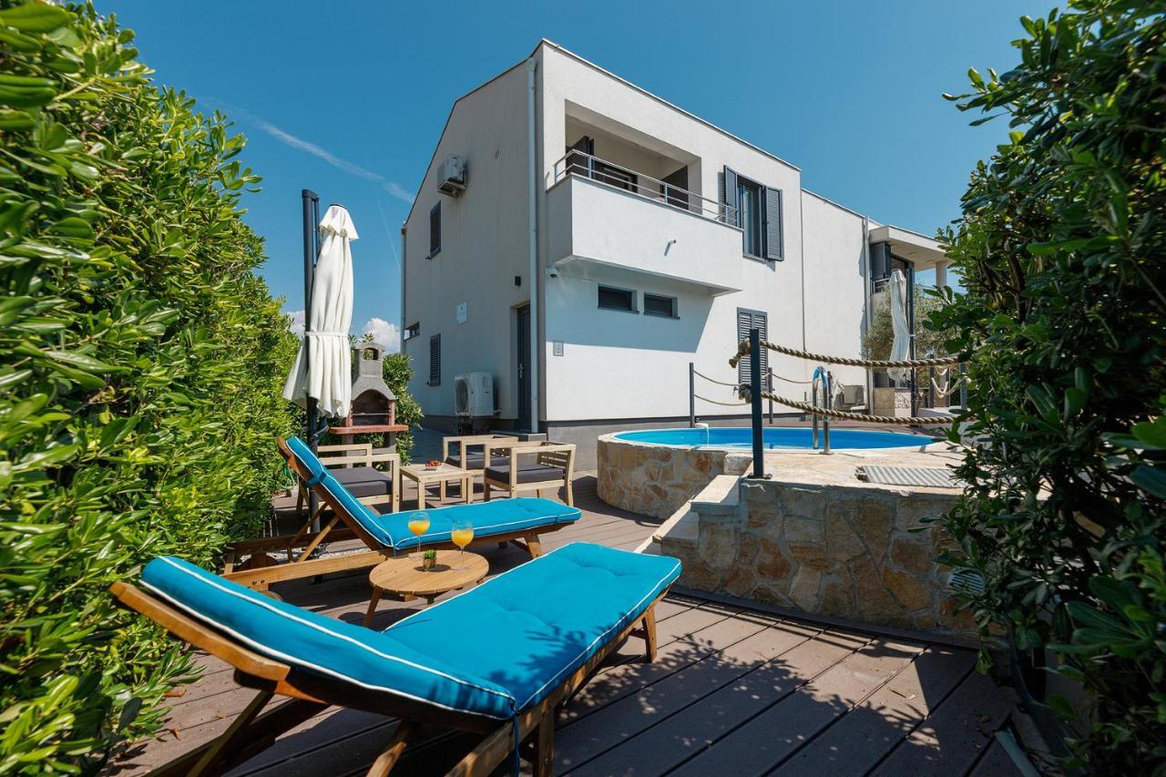 Malo Ferienvilla Privlaka, Pool, Boje, Wi-Fi, Wallbox Privlaka  Exterior photo